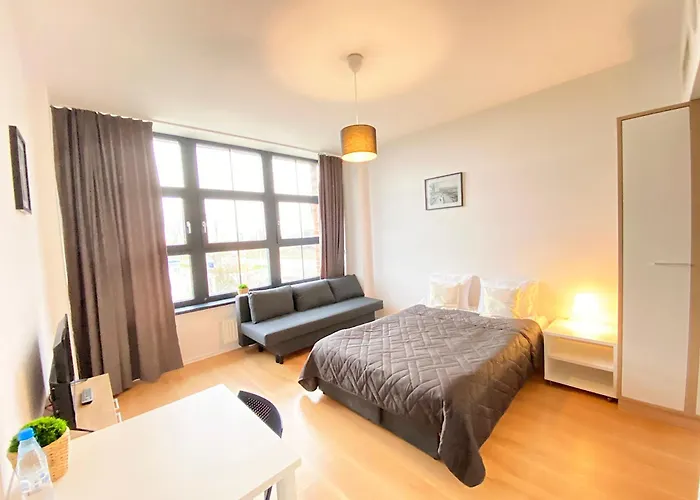 Apartimento Hydral Vento * Вроцлав